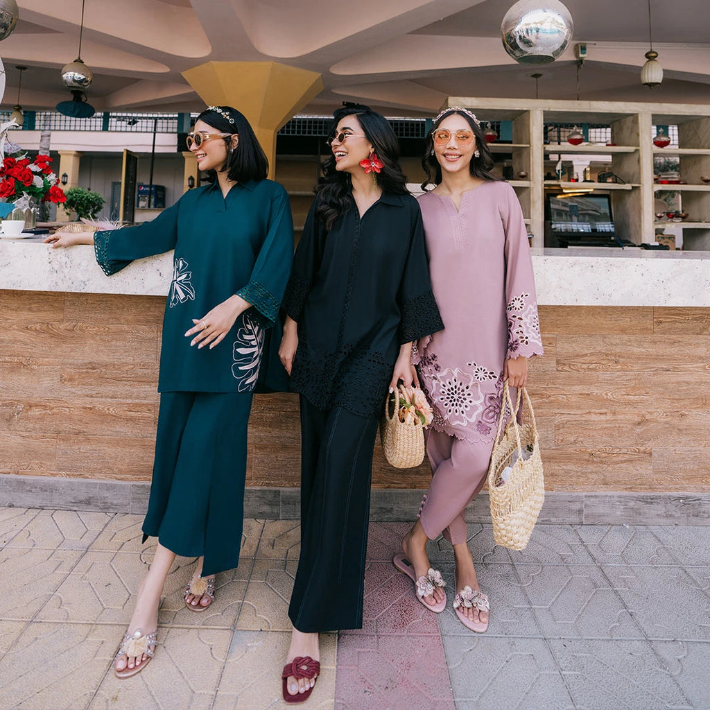 AZURE's Chic Essentials: Women's Casual Dresses in Pakistan