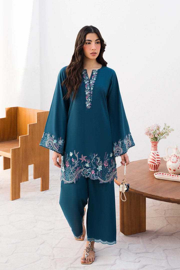 Chic Essentials: Women's Casual Dresses in Pakistan | AZURE Chic Essentials: Women's Casual Dresses in Pakistan | AZURE