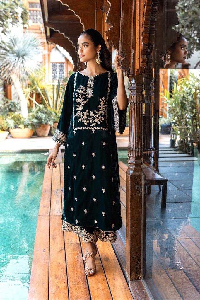 Azure Pret Embroidered Velvet 2 Piece Suit Canterbury Bells